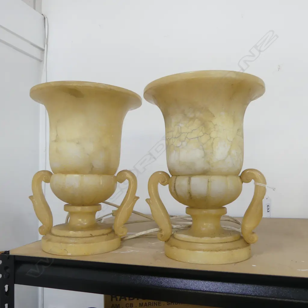 PR ALABASTER URN LAMPS AF H.295mm Image 1++