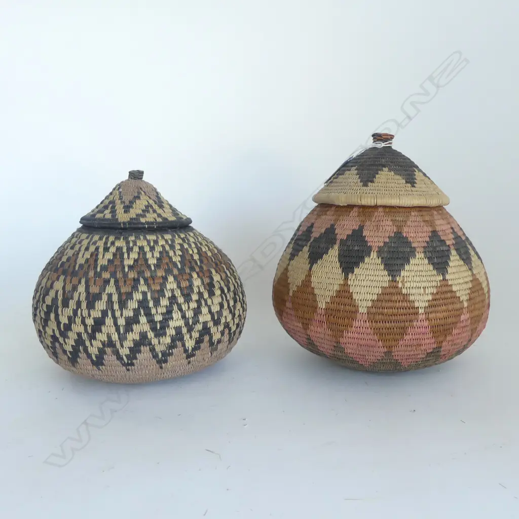 2 ZULU WOVEN LIDDED CONTAINERS H.220mm Image 1++