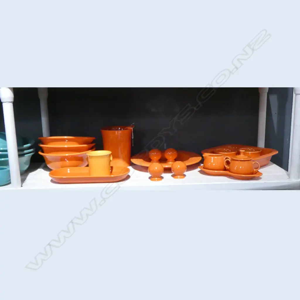FIESTA U.S.A. ORANGE GLAZED TEA/DINNER CHINA Image 1++