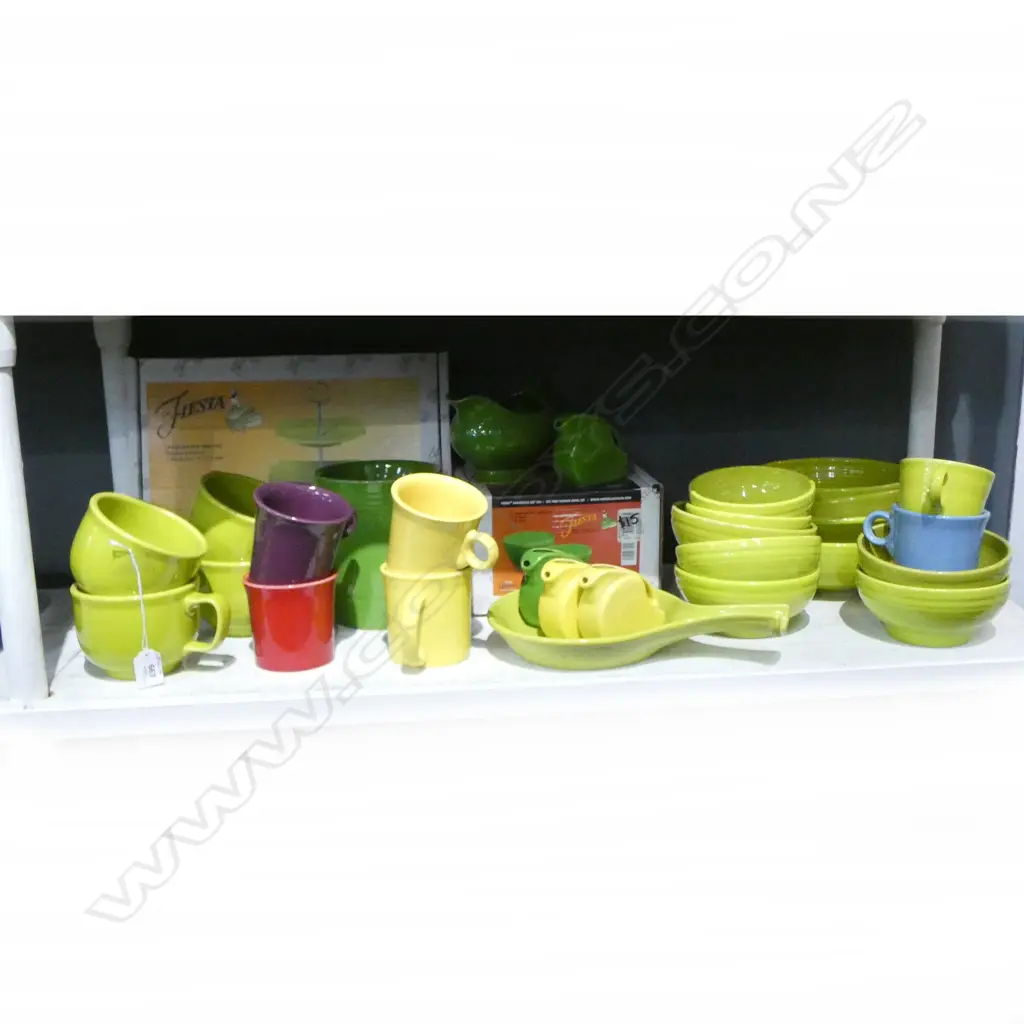 FIESTA U.S.A TEA/DINNER CHINA WITH ASST. GLAZES Image 1++