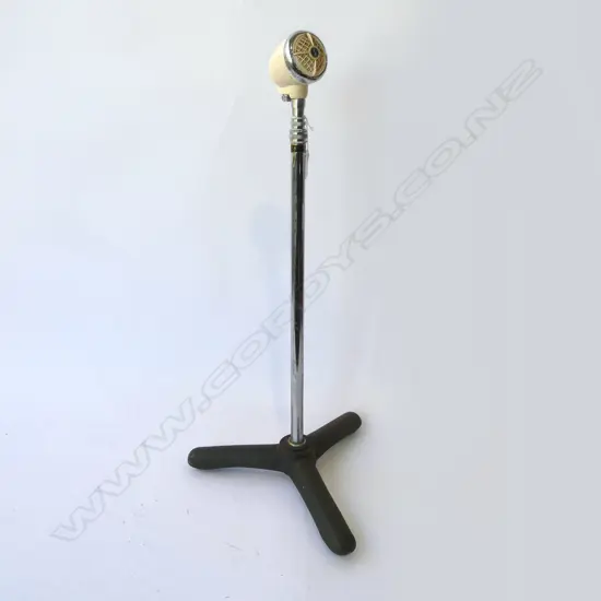   VINTAGE MICROPHONE + ADJUSTABLE STAND
