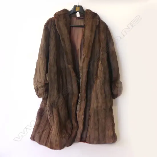 FULL LENGTH MUSQUASH RABBIT FUR COAT SIZE M/L