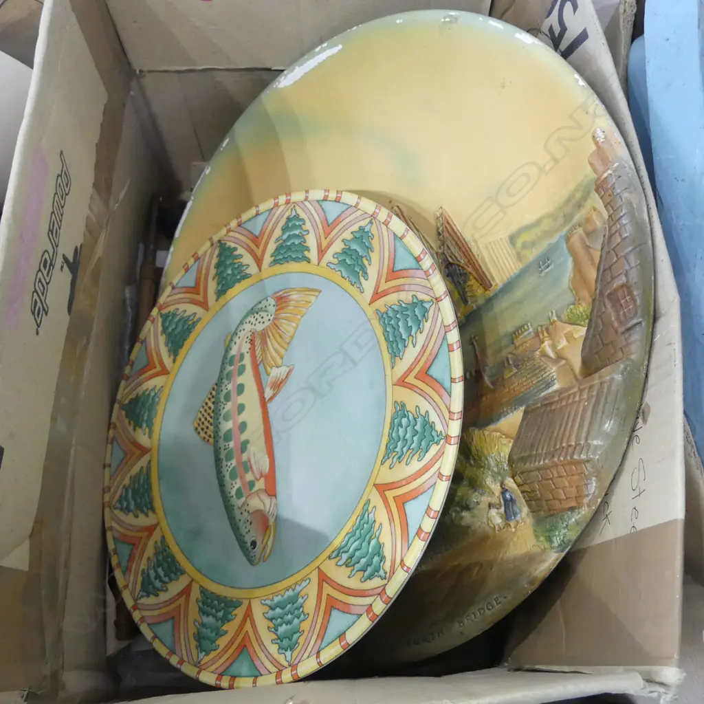 BOSSONS PLAQUE (WEAR), 'SPASH' PLATE by SIDDHIA HUTCHINSON, WEIGHT CALCULATOR & SNUFFER Image 1++
