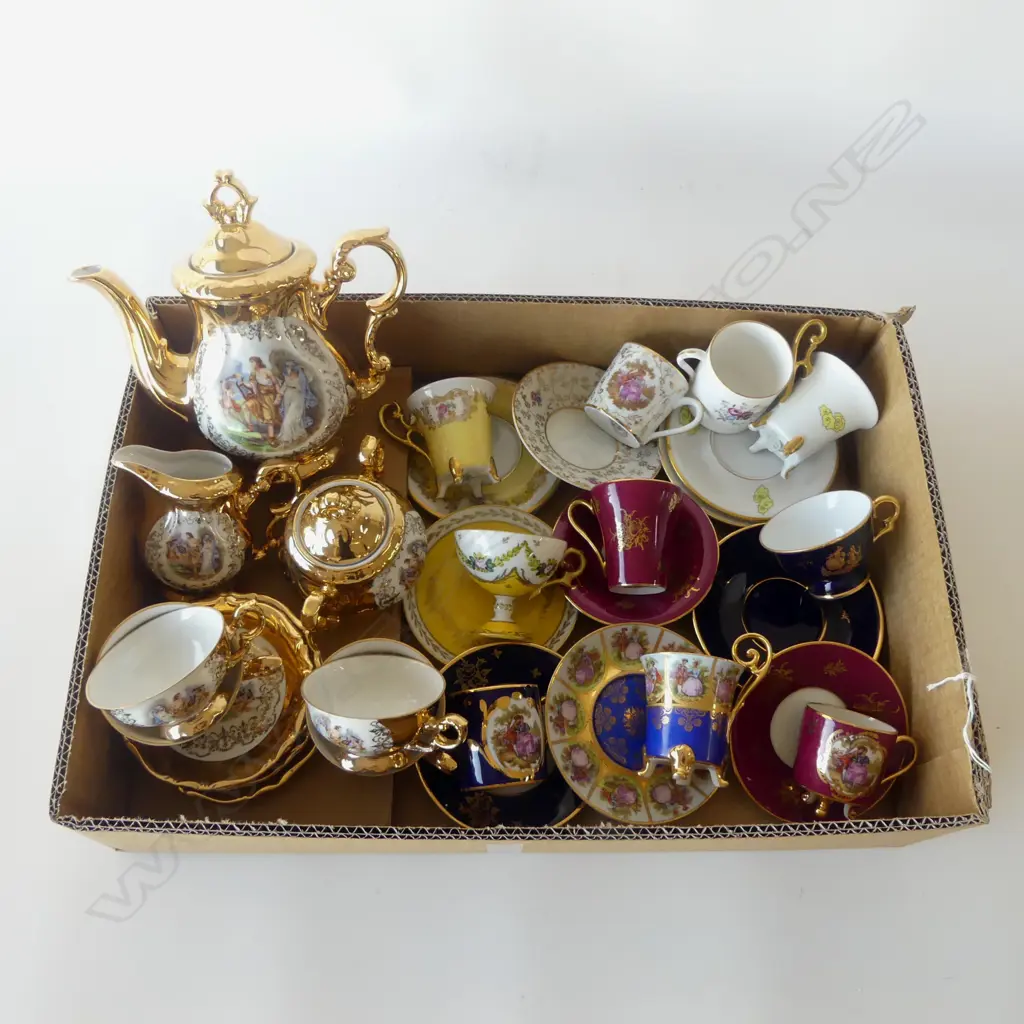 GILT CONT COFFEE SET & COLLECTION OF CONT COFFEE CANS  Image 1++