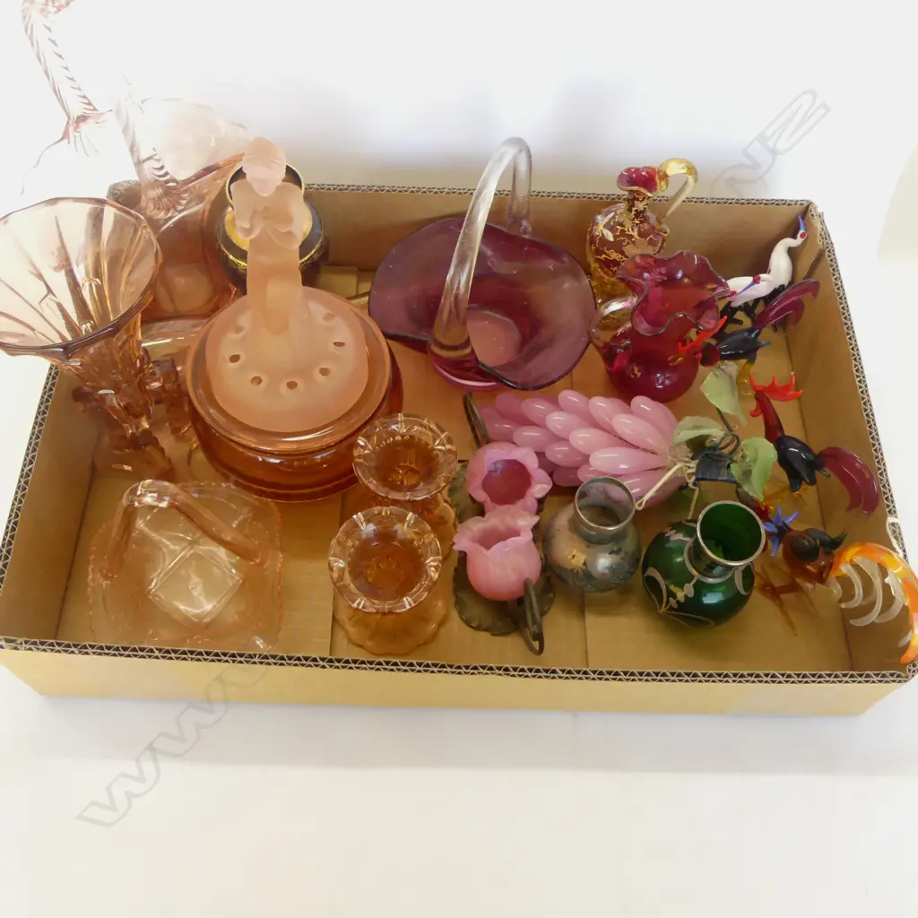 TRAY LOT PINK DEPRESION GLASS CRANBERRY GLASS GLASS BIRD ORNS ETC Image 1++