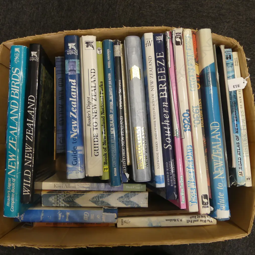 NZ HISTORY BOOKS ETC Image 1++