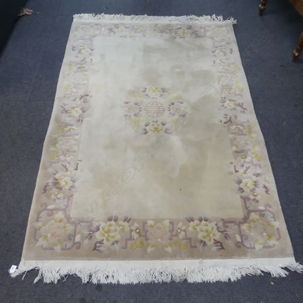CHINESE SCULPTED PILE RUG WITH FLORAL DESIGN,1370 X 2170mm Image 1++