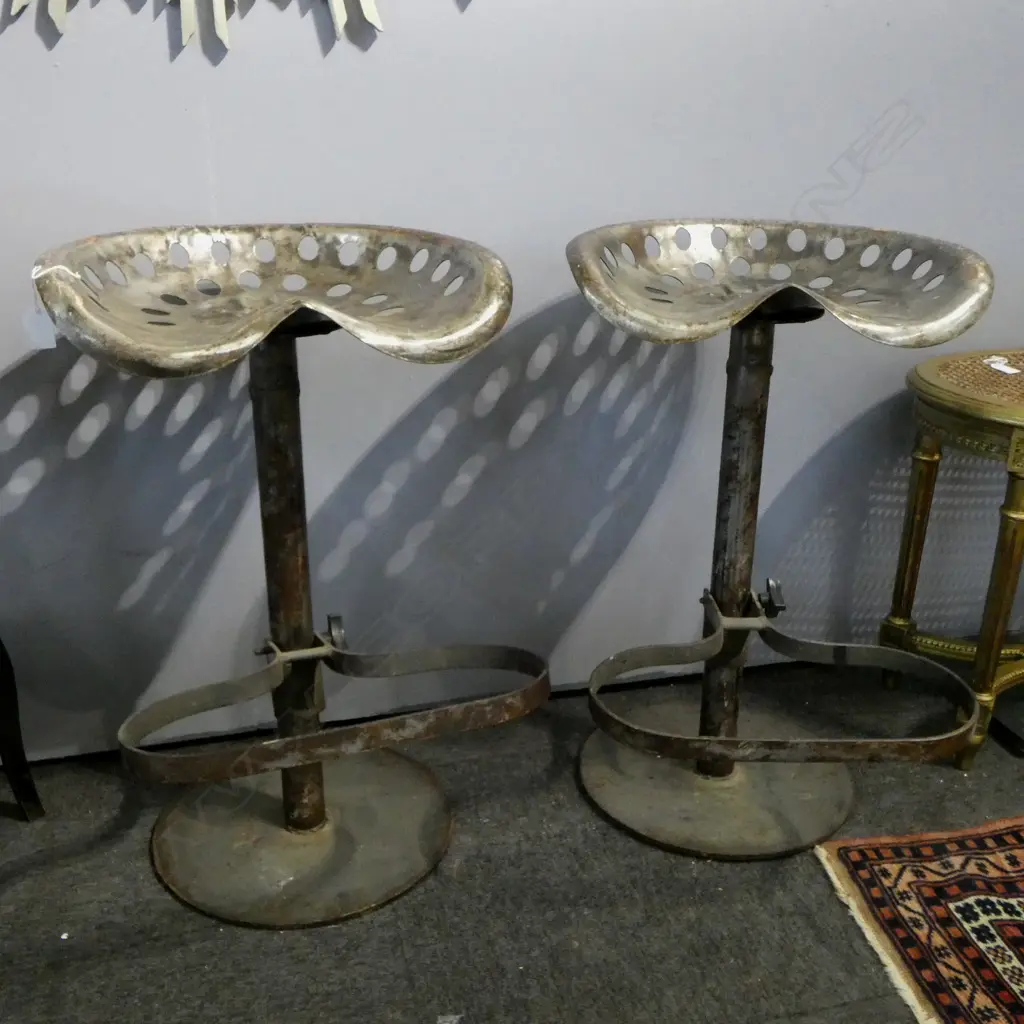 PR INDUSTRIAL STYLE TRACTOR SEAT STOOLS H.700mm Image 1++