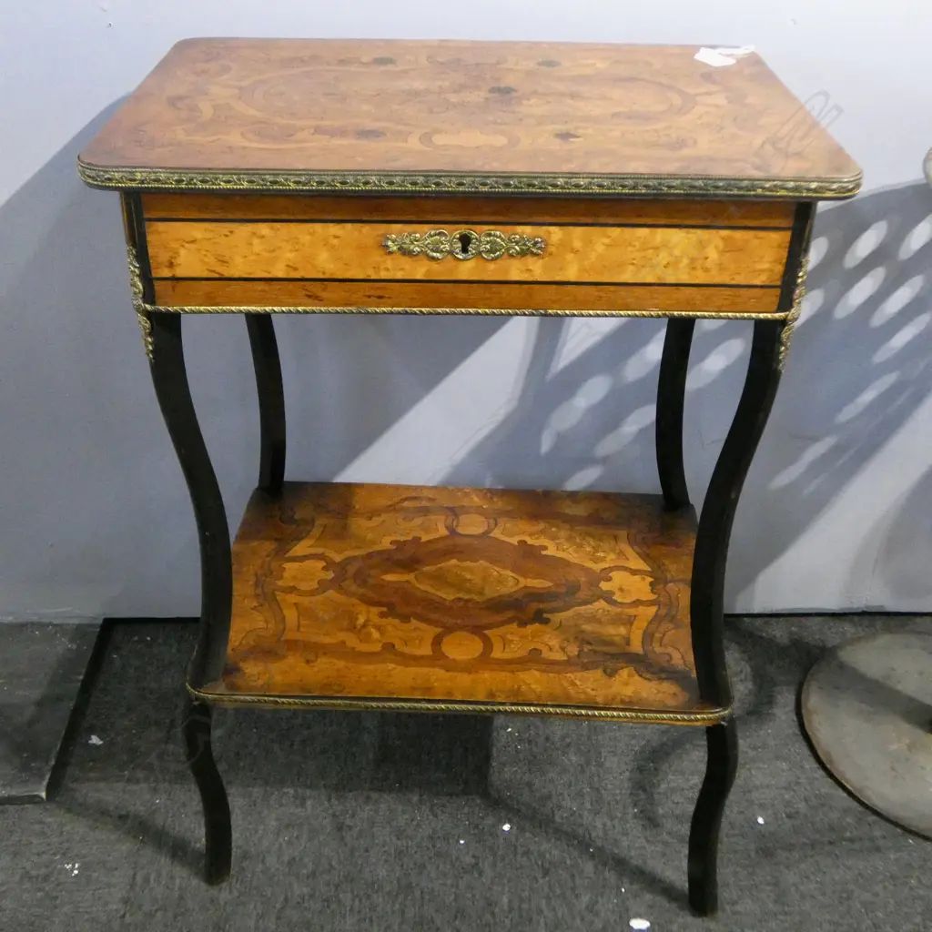 ANTIQUE INLAID SIDE TABLE Image 1++
