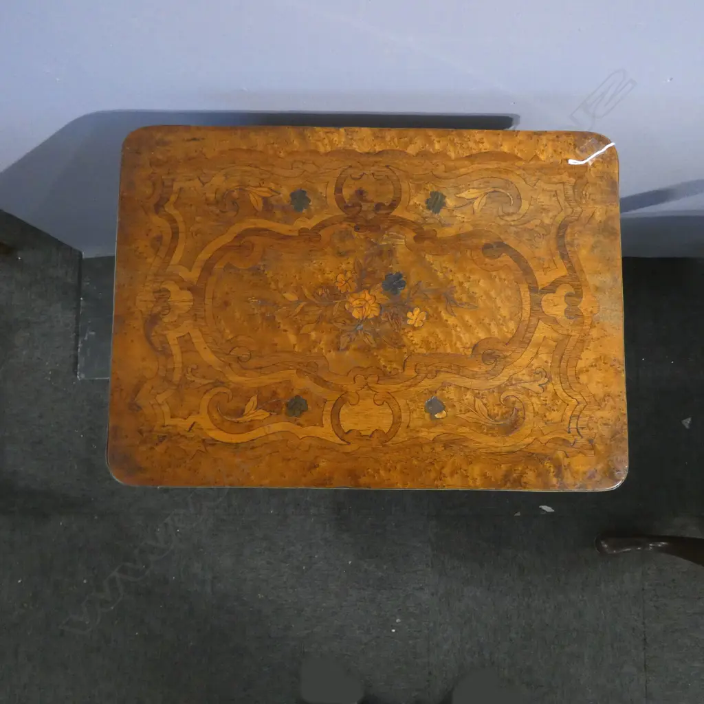 ANTIQUE INLAID SIDE TABLE Image 1++