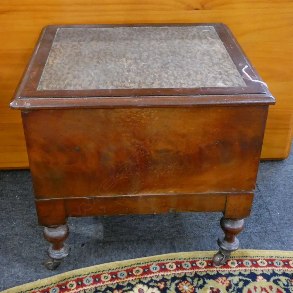 EARLY VICTORIAN MAHOGANY POT CUPBOARD W TURNED LEGS on castors H.440mm Image 1++