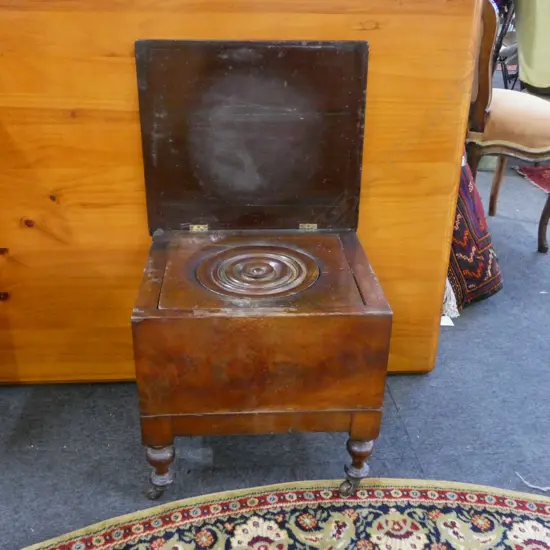 EARLY VICTORIAN MAHOGANY POT CUPBOARD W TURNED LEGS on castors H.440mm