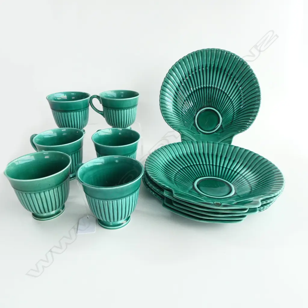 6 WEDGWOOD GREEN SHELL TENNIS C/S SETS Image 1++