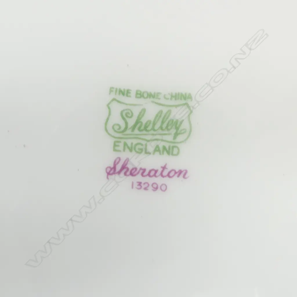 2 SHELLEY CHINA CSPS CAKE PLATE & TEAPOT SHERATON PAT Image 1++