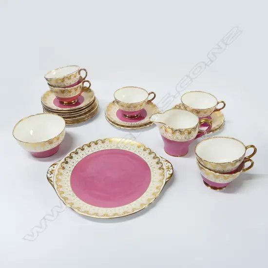 SHELLEY CHINA TEASET 6 CSPS CAKE PLATE C/SUGAR PINK GILT PAT