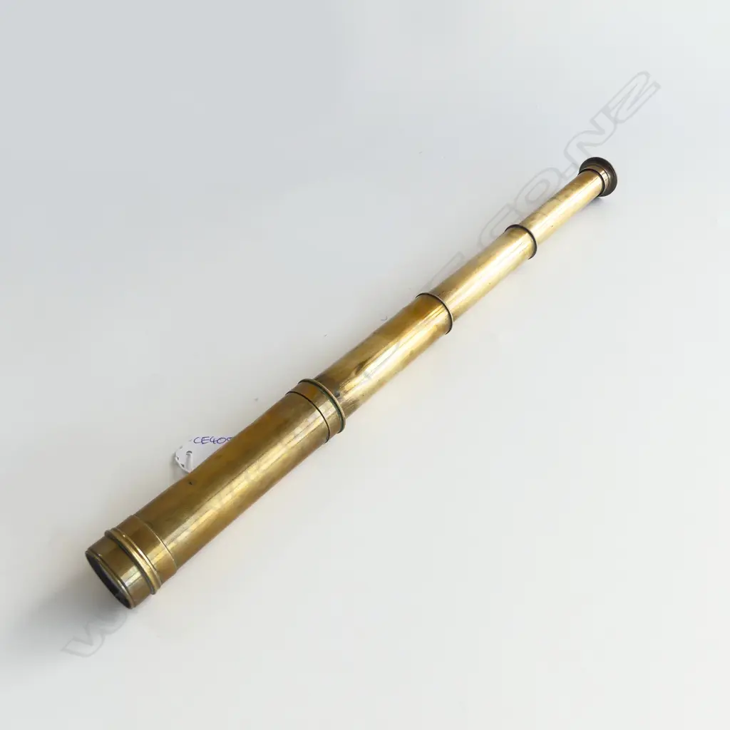 ANTIQUE BRASS 3 DRAW TELESCOPE L.400mm (SOME SMALL DENTS) Image 1++