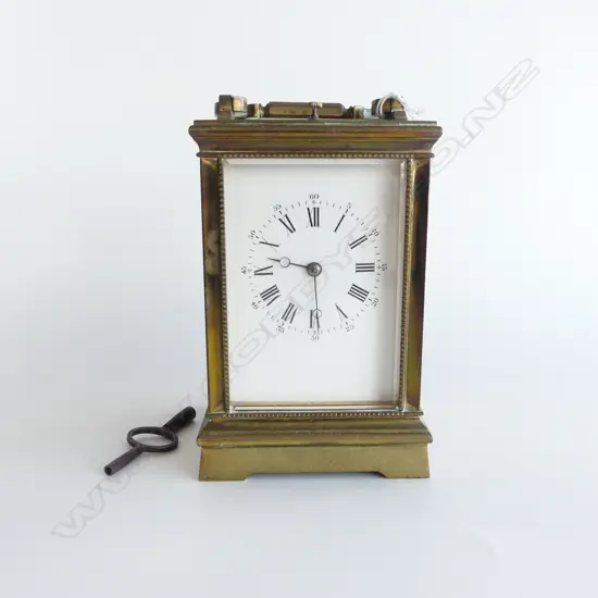 ANTIQUE BRASS CARRIAGE CLOCK, KEY, H.150mm