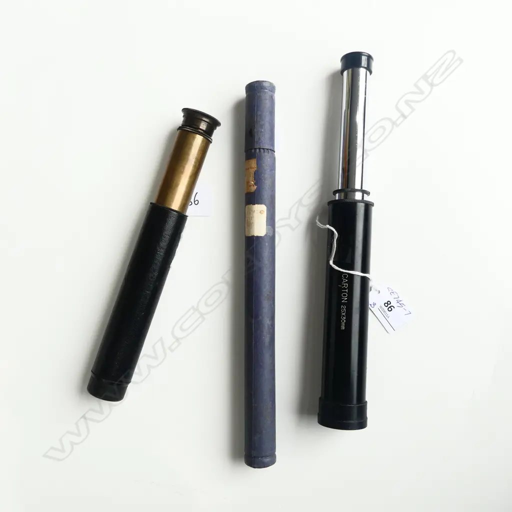 VINTAGE EMBEECO LONDON LEATHER & BRASS 3 DRAW TELESCOPE, JAPANESE CARTON 2 DRAW & FLOATING DAIRY THERMOMETER Image 1++