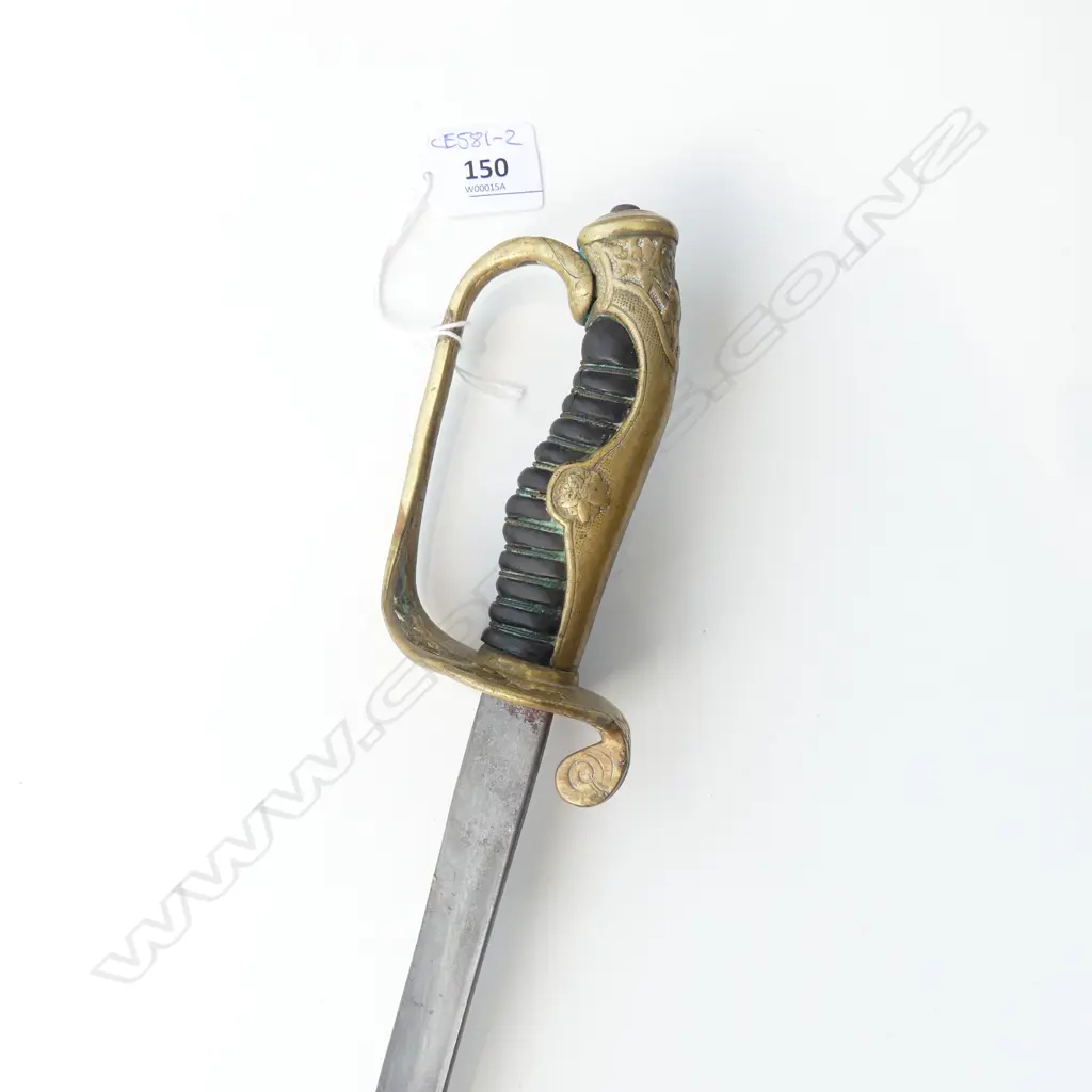 COSTUME BRITISH OFFICERS SWORD w. BRASS HILT L.860mm Image 1++
