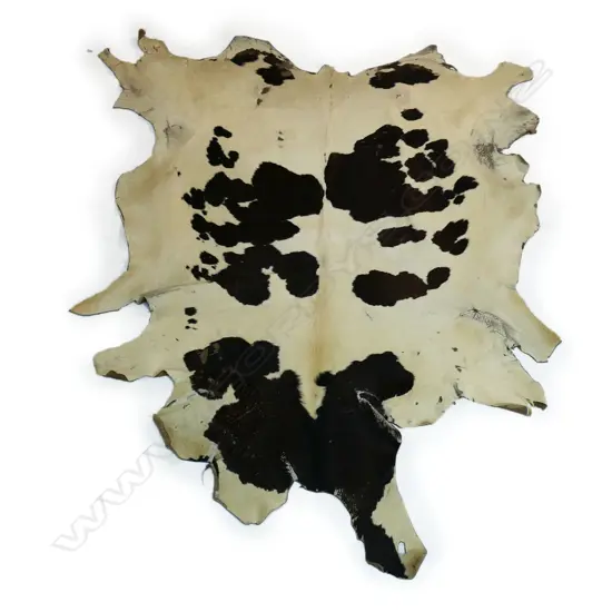 LG COW HIDE RUG L 2000MM