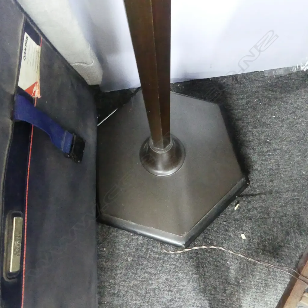FLOOR LAMP H.1800mm Image 1++