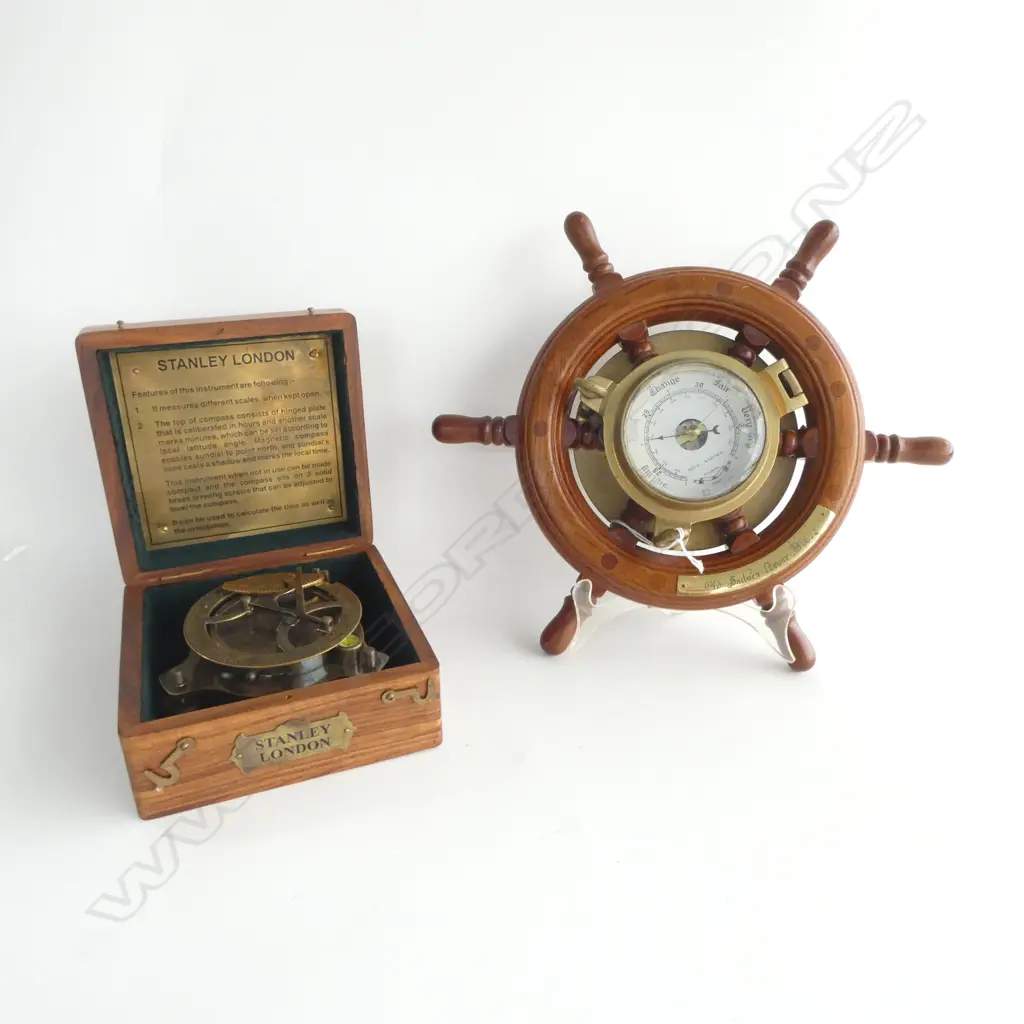 SHIPS WHEEL WALL BAROMETER 325mm dia, BOXED COMPASS Image 1++