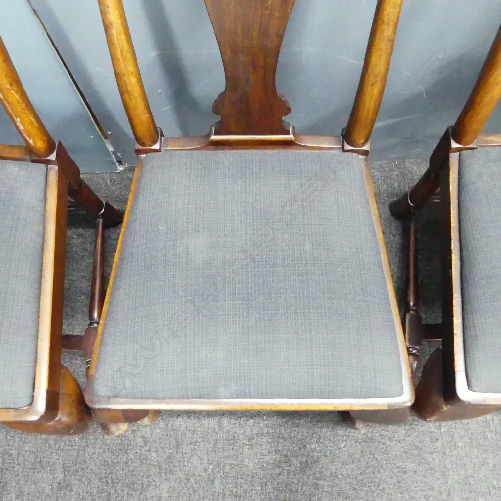 4 MAHOGANY QUEEN ANNE STYLE SIDE CHAIRS Image 1++