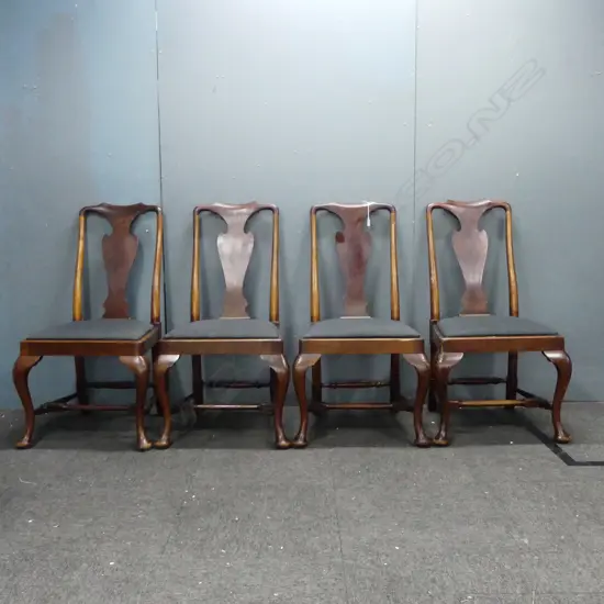4 MAHOGANY QUEEN ANNE STYLE SIDE CHAIRS