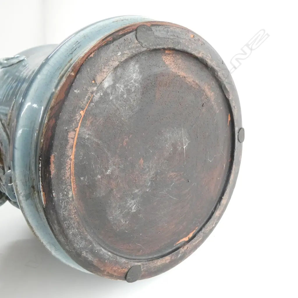 BLU-GRAY GLAZED TERRA COTTA LIDDED CONTAINER.340mm Image 1++