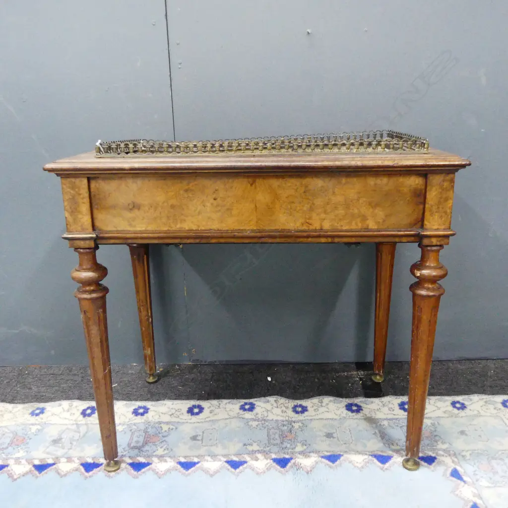 ANTIQUE WALNUT JARDINIER/PLANT STAND 660x410x600mm needs attention Image 1++