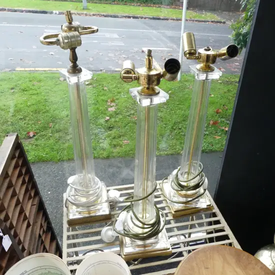 3 GLASS & BRASS TABLE LAMPS H.550mm