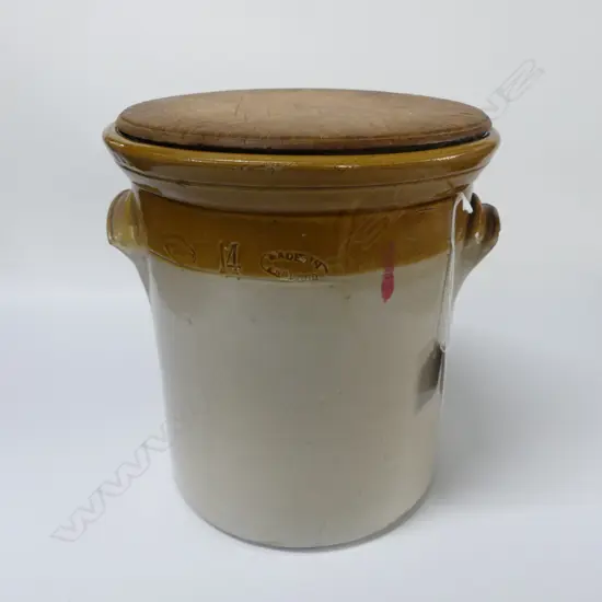 ENGLISH CROCK w. WOODEN LID H.250mm