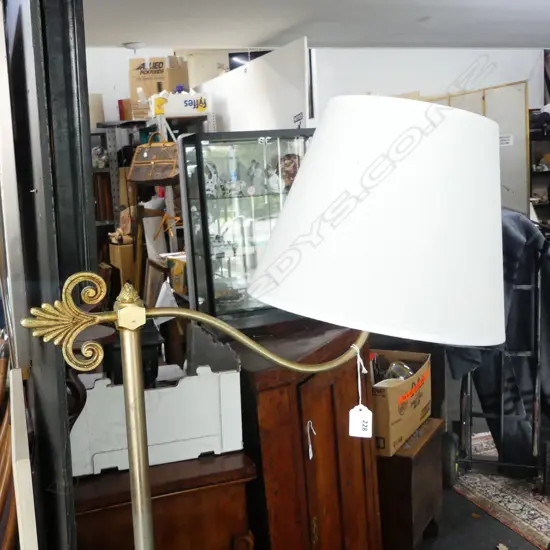 VINTAGE FLOOR LAMP H.1630mm