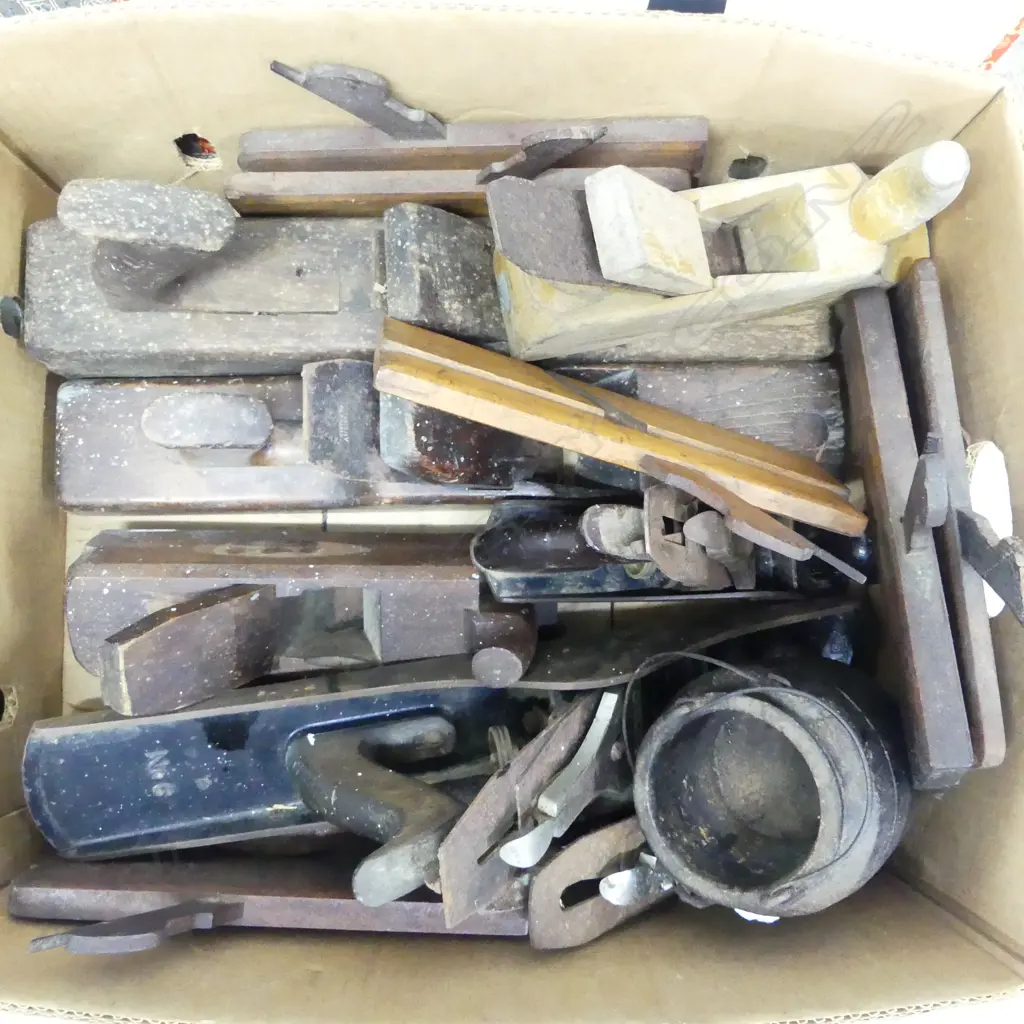 ASST. PLANES (MOULDING ETC), INCL. NO#6, GLUE POT ETC Image 1++