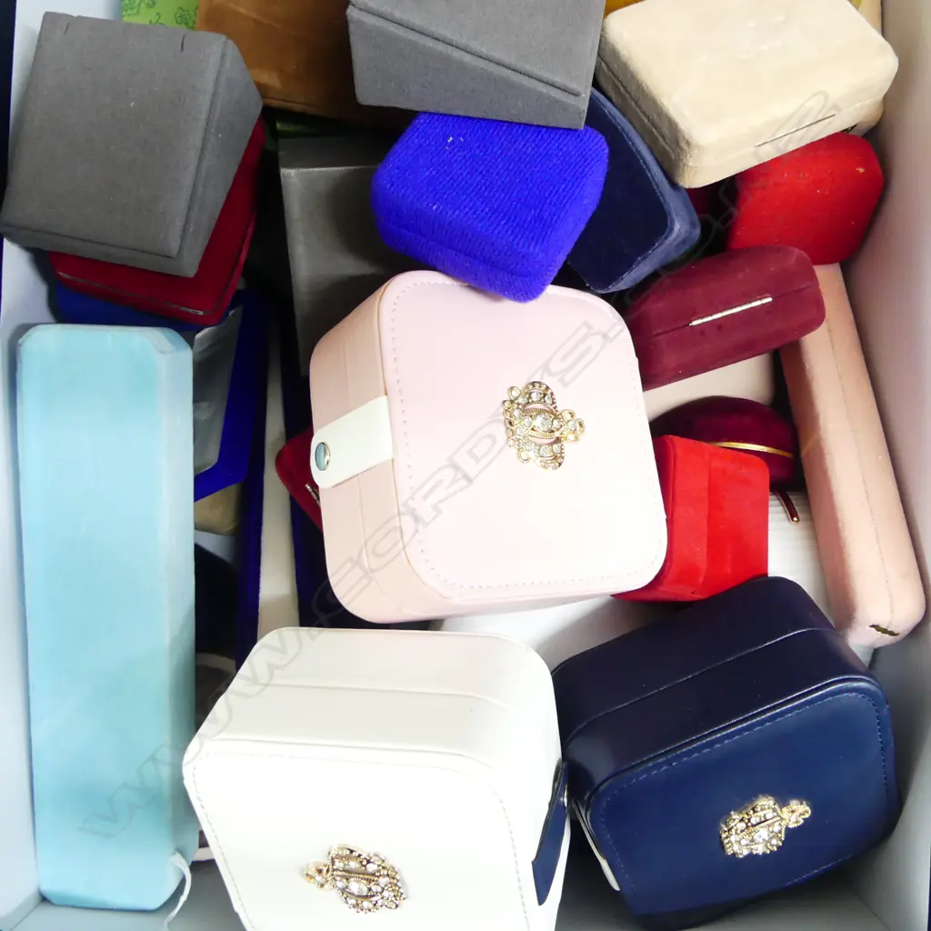 ASST. JEWELLERY BOXES Image 1++