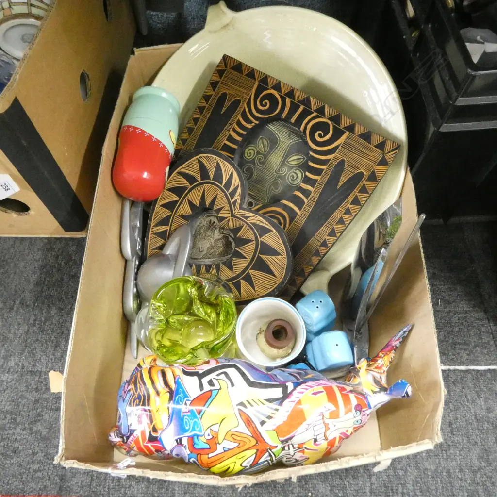 ASST. MODERN COLLECTABLES, note lrg dish repaired Image 1++