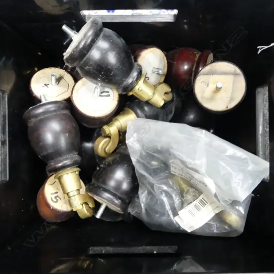 ASST. ENGLISH TURNED WOOD LEGS w. CASTORS