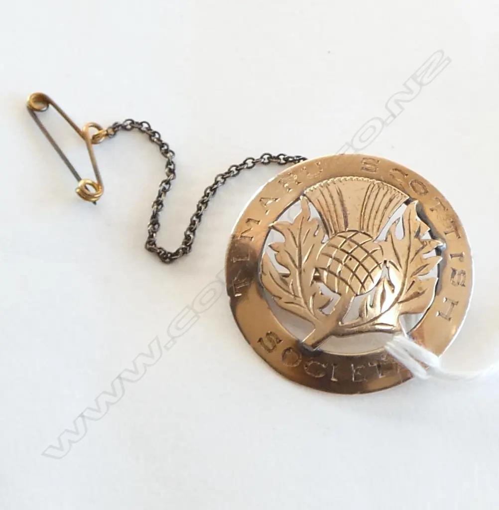 9CT BROOCH, 4.0gms Image 1++