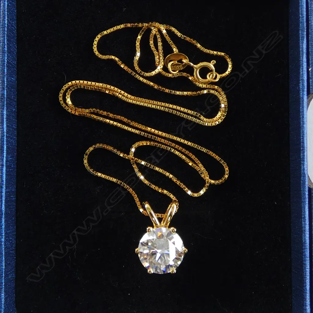 GILDED SILVER SET MOISSANITE PENDANT on CHAIN, 4ct (GRA cert) Image 1++