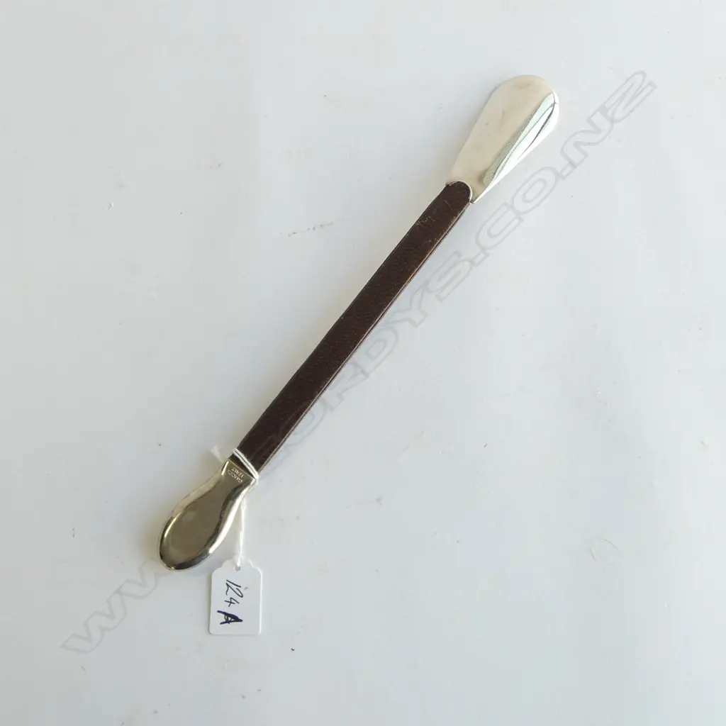 GUCCI SHOE HORN retail approx $700NZ Image 1++