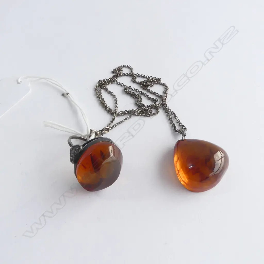RUSSIAN SILVER BALTIC AMBER RING & PENDANT SET Image 1++