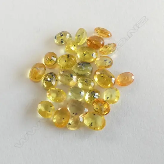10CT SMALL OVAL YELLOW SAPPHIRES - 3x5mm INCLUSIONS