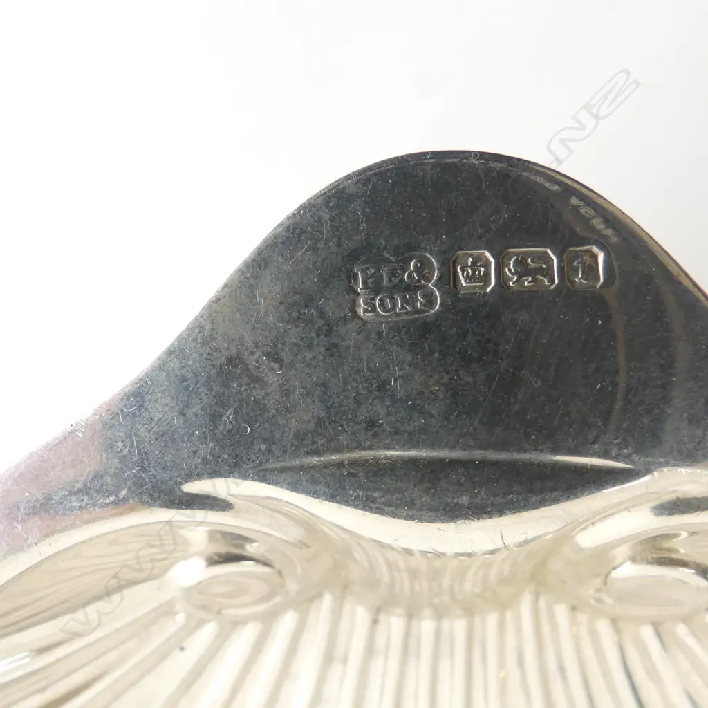 STERLING SILVER SHELL DISH 60gm Image 1++