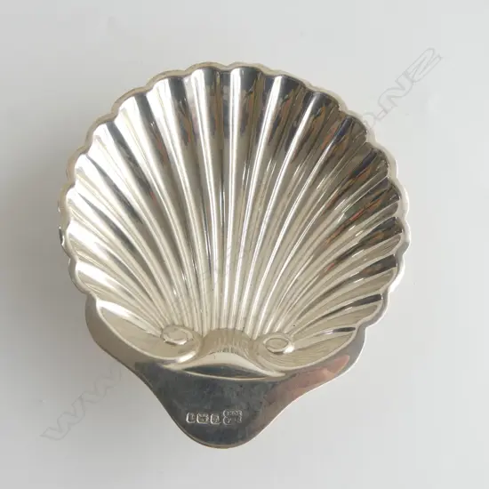 STERLING SILVER SHELL DISH 60gm