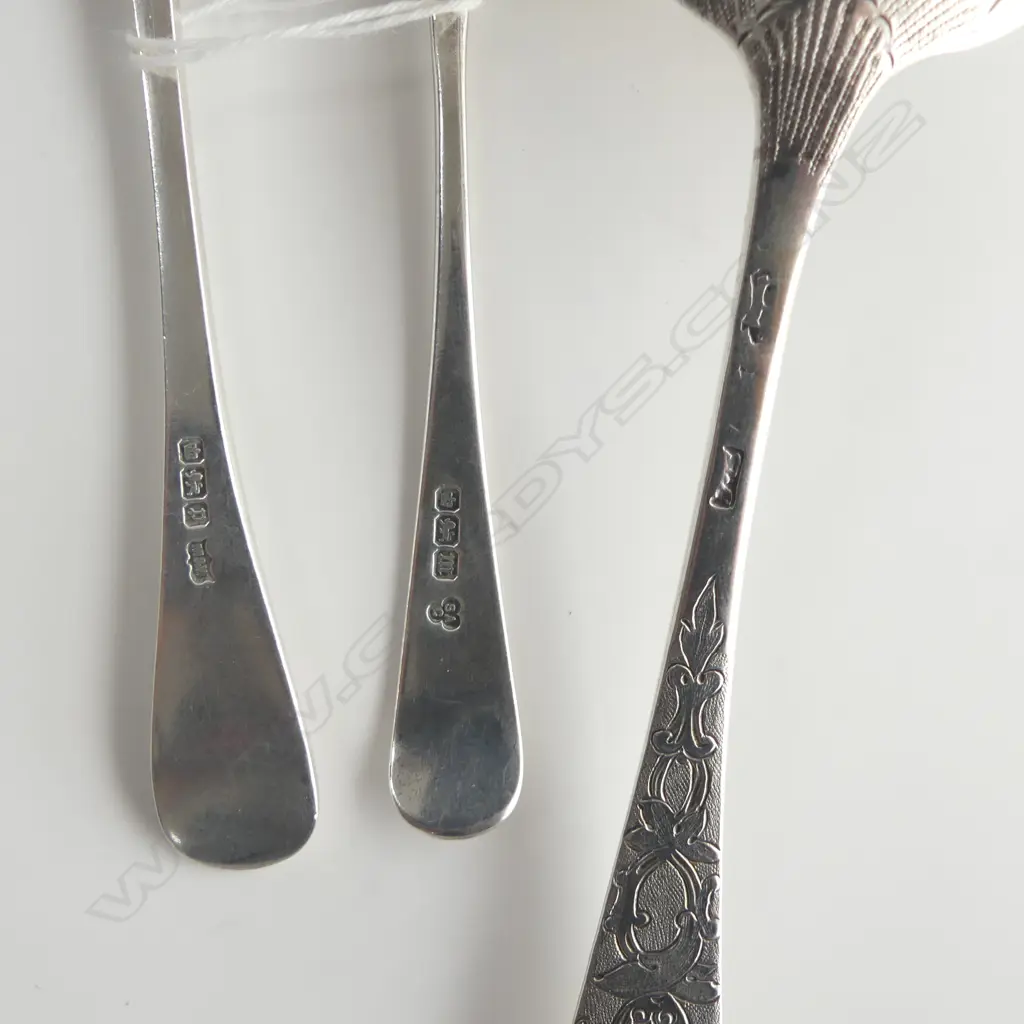 BOTTOM MARKED DOUBLE STRUCK STG SILVER SUGAR SIFTER (MARKS WORN) + 2 GEO. SILVER SHEFFIELD BERRY SPOONS; TOTAL 105gms Image 1++