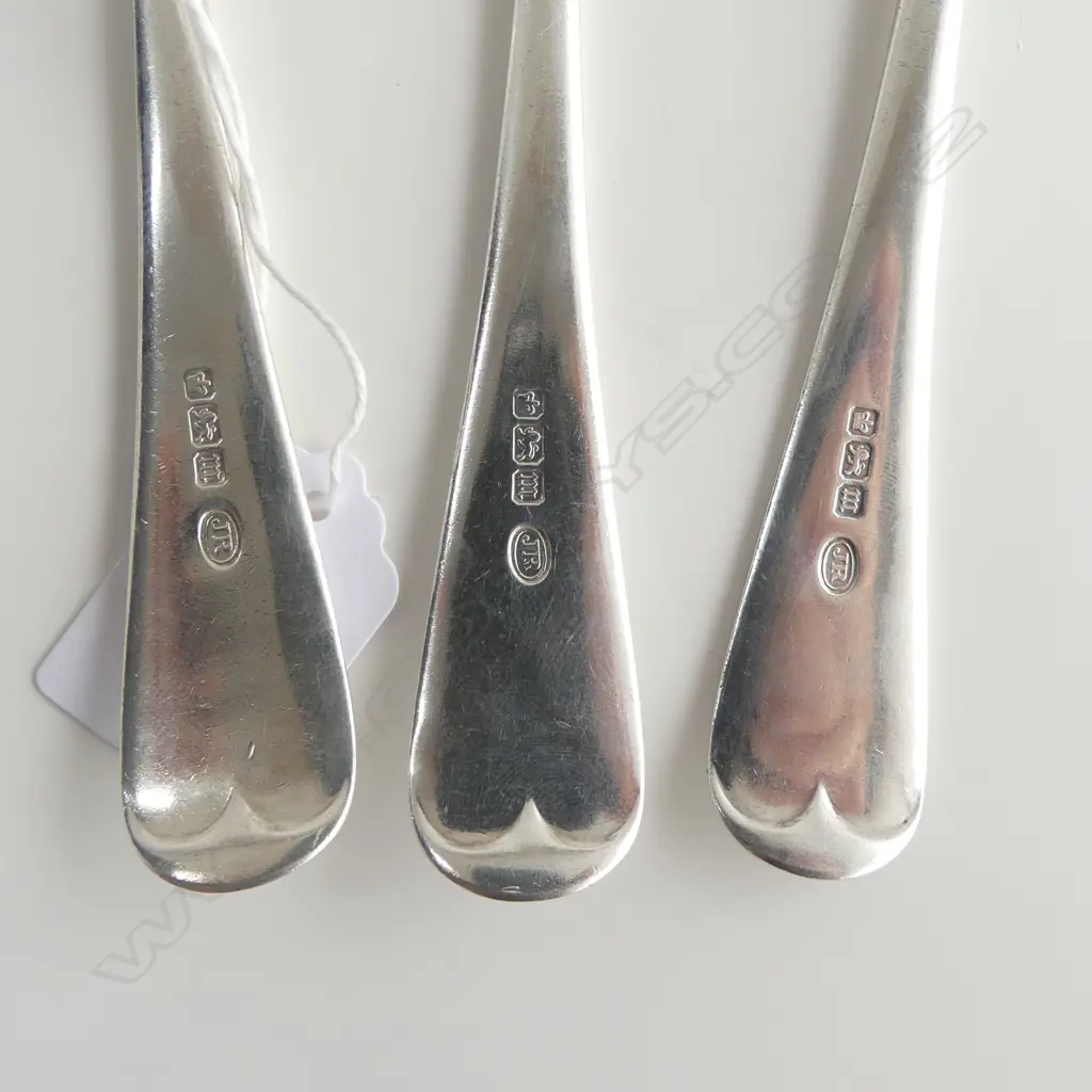 3 EDWARDIAN SILVER SERVING SPOONS, JOHN ROUND & SON, SHEFFIELD 1904, 239gms Image 1++
