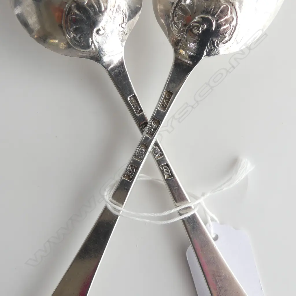 2 GEORGE III SILVER SPOONS, OLD ENGLISH PATTERN, BOTTOM MARKED,WILLIAM COLLINGS,  LONDON 1774, 98gms Image 1++