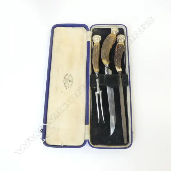 CASED 3 PC HORN HANDLED CARVING SET, SILVER TOPS, SHEFFIELD
