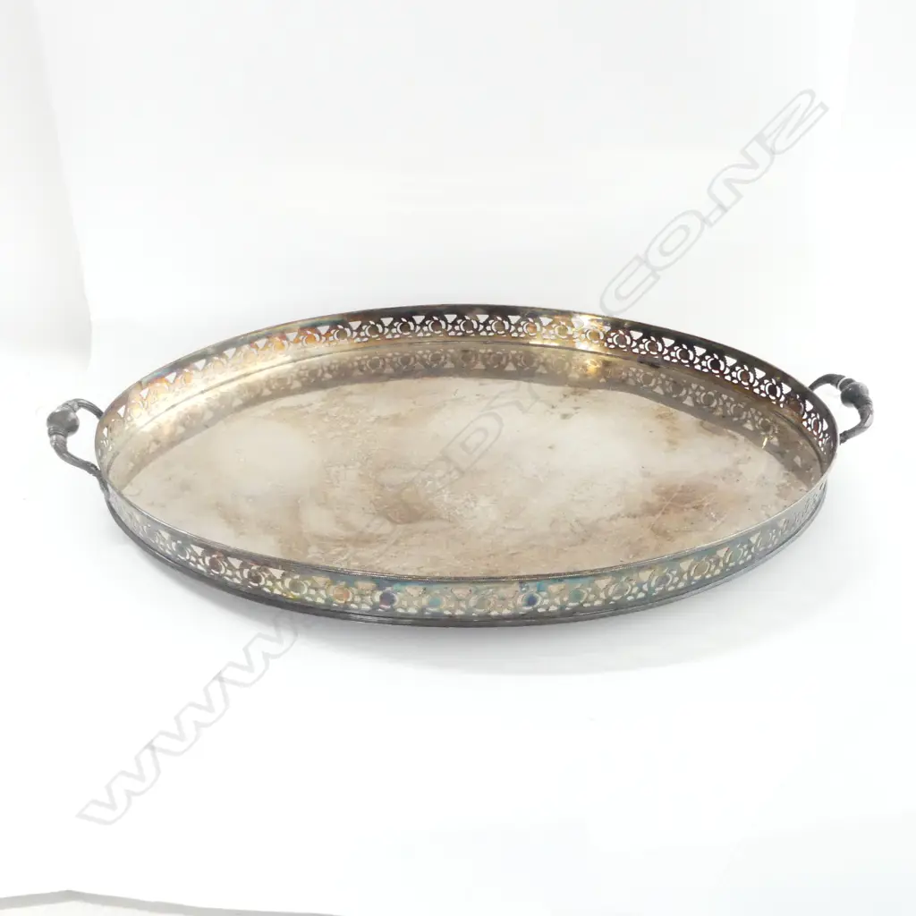 LG OVAL SILVER PLATED TRAY 680x410mm Image 1++