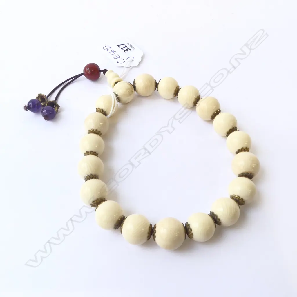 IVORY BEAD BRACELET Image 1++